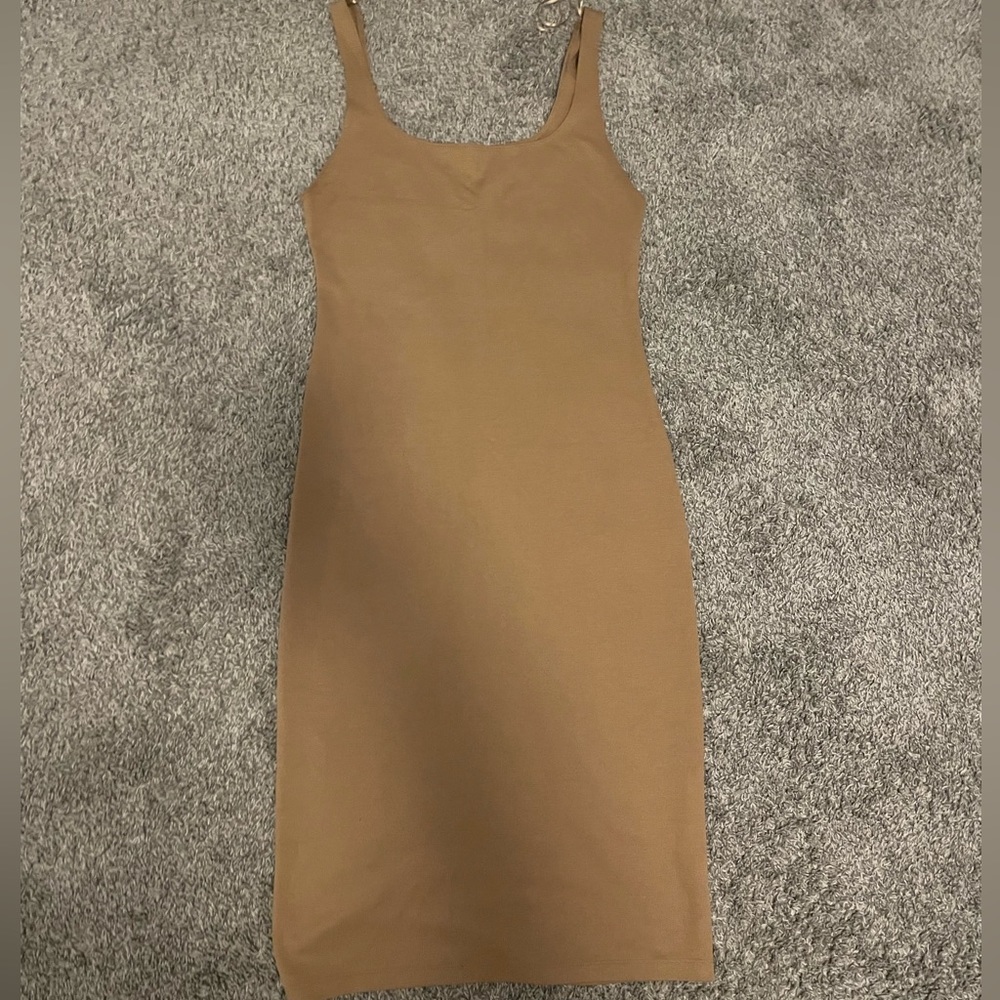Zara Tan dress size L